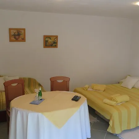 Danijel 4 Apartment