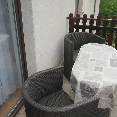 Apartment Danijel 4 *